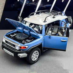 1:24 TOYOTA FJ Cruiser Alloy Car Model Diecast & Toy Metal Off-road Vehicles Car Model Simulation Sound and Light Childrens Gift