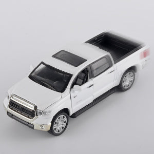 Toy Pickup Trucks for Boys 1/32 Tundra Diecast Cars Model，Zinc Alloy Toy Pickup Truck，with Sound and Light、Pull Back，Birthday Gifts for Kids Ages 3 Year and UP（White）