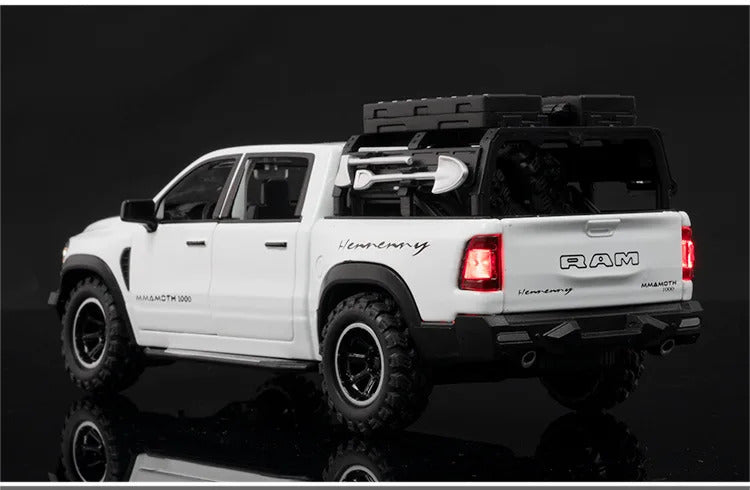 Diecast 1:32 RAM 1000 TRX Mammoth Pickup Alloy Model Car Toy Metal Casting Sound and Light Car Toys For Children Vehicle Toy Set