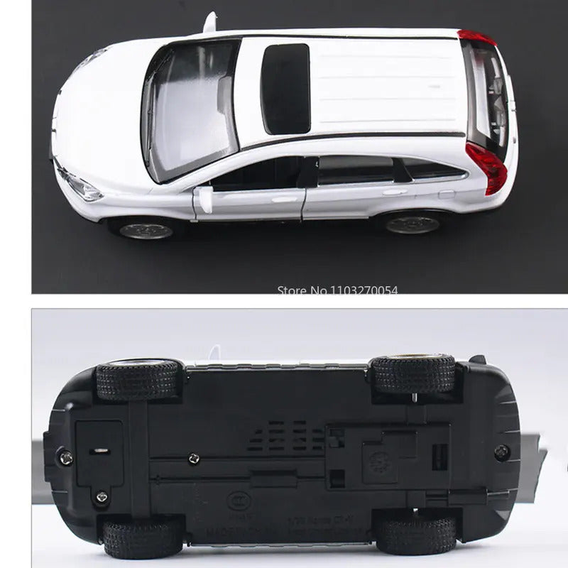 1/32 Honda CRV Toys Car Model Alloy Diecasts Metal Simulation Collection Vehicles With Sound Light Pull Back Boys Toy Kids Gifts