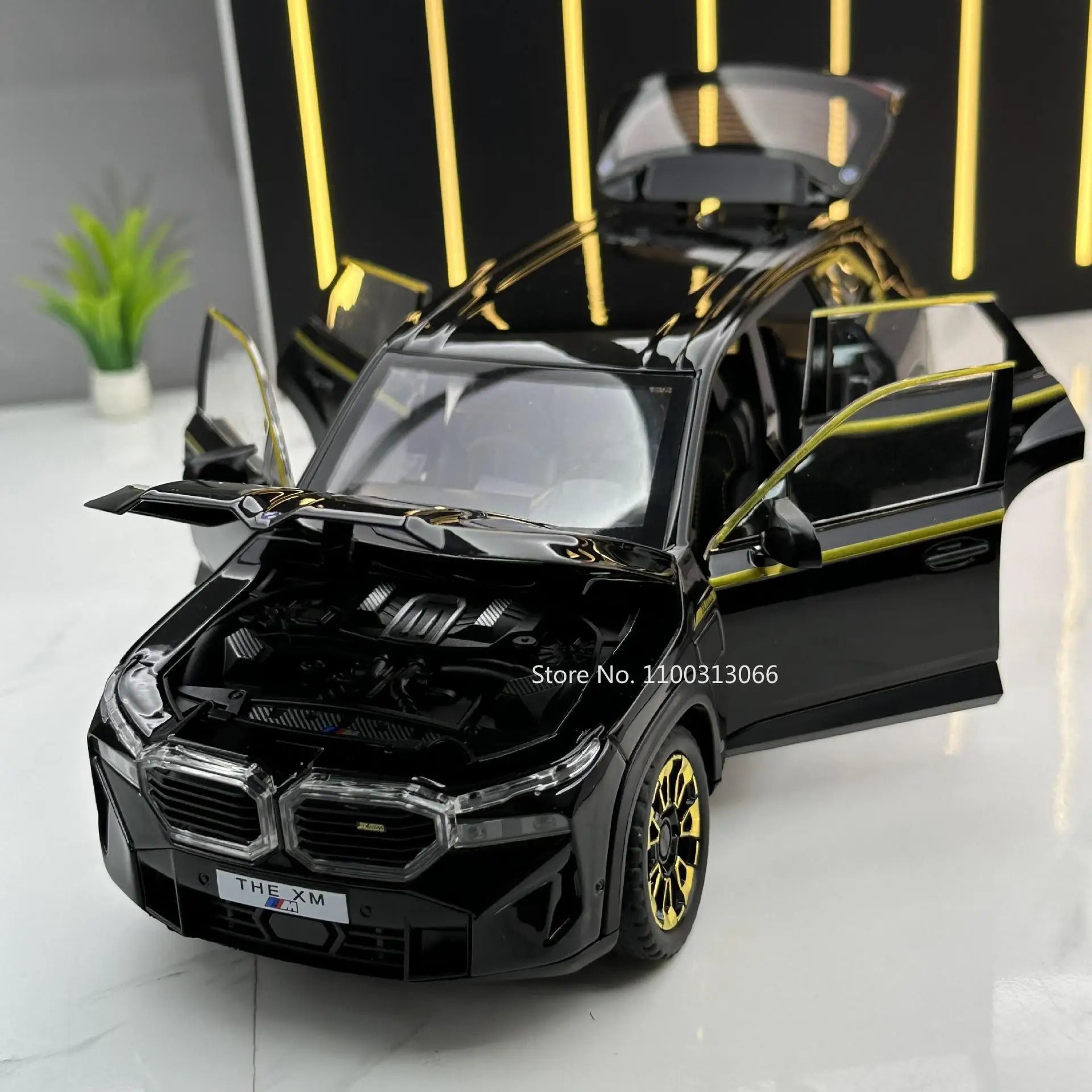 1/24 The XM Alloy Car Models Toy Diecasts Off-road Vehicles with Light Sound Pull Back Function SUV Car Toys for Kids Boys Gifts