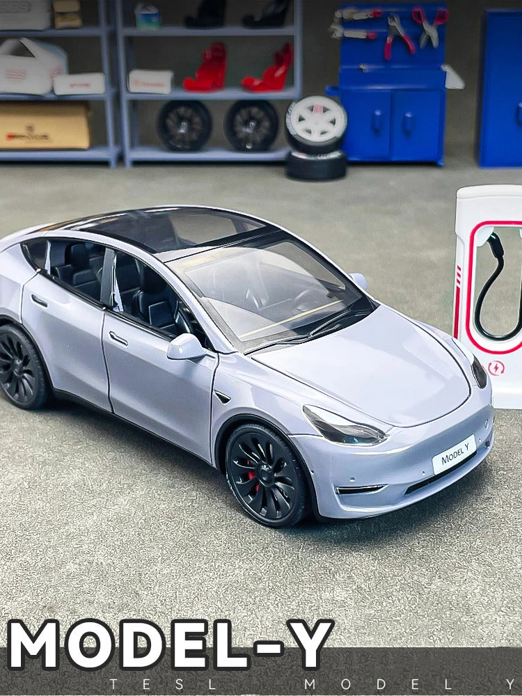 1:24 Model Y Alloy Car Model Simulation Sound And Light Pull Back Toy Car Metal Suv Electric Car Boys Collection Ornaments Gift