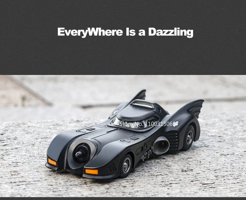 1/24 1989 Batmobile Alloy Car Model Simulation Metal Diecast Toys Vehicle Model with Light Sound Super Sport Car for Boys Gifts