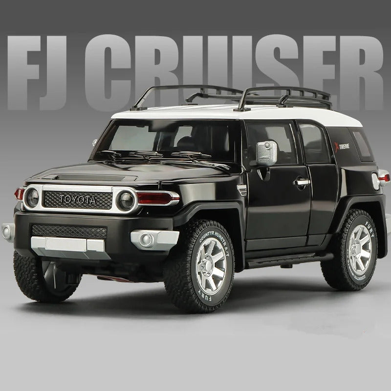 1:24 TOYOTA FJ Cruiser Alloy Car Model Diecast & Toy Metal Off-road Vehicles Car Model Simulation Sound and Light Childrens Gift