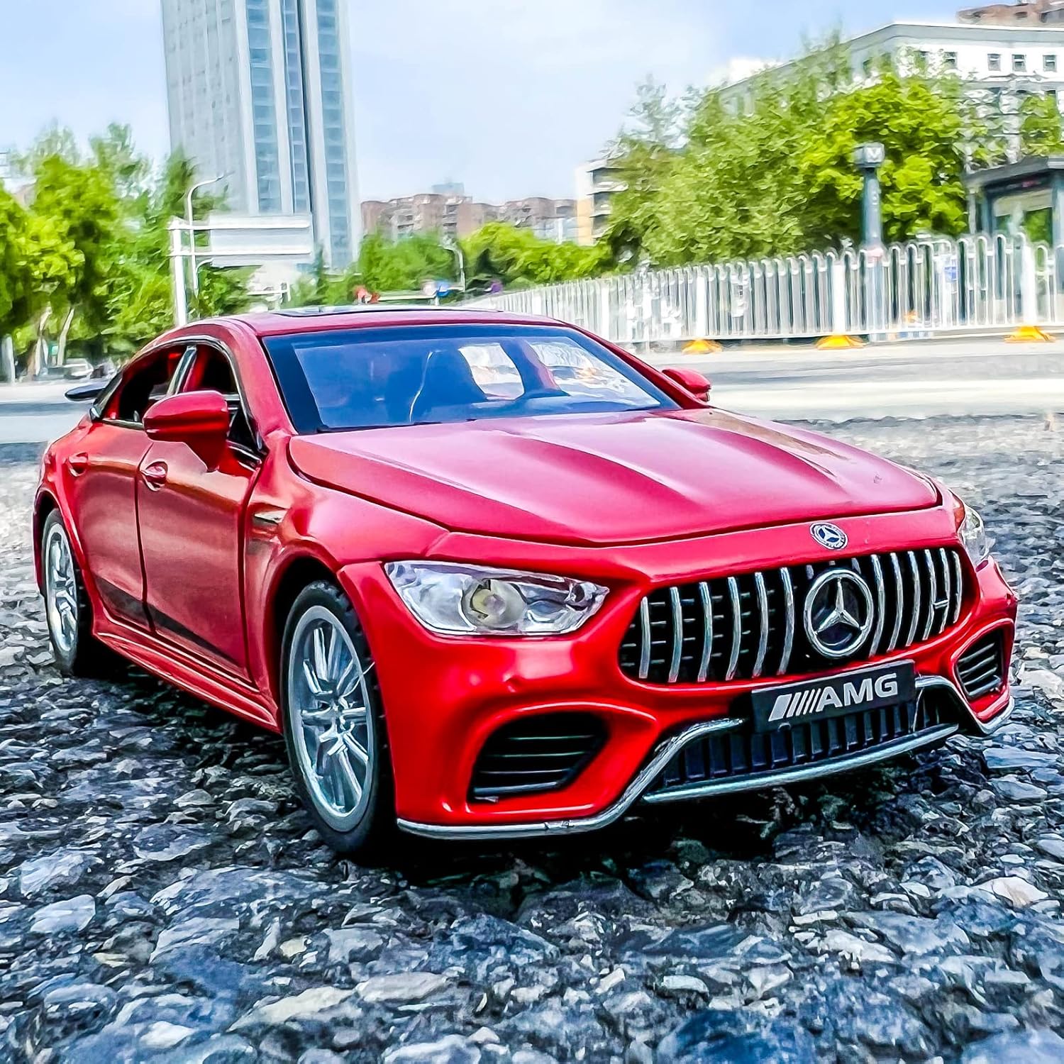 1/32 Benz AMG GT63 Model Car Zinc Alloy Diecast Collectible Toy Car Pull Back with Light and Sound Toy Vehicle for 3+ Years Old Kids(Red)